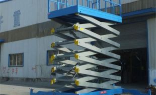 電動液壓升降平臺在航空、酒店等高空作業中的優勢